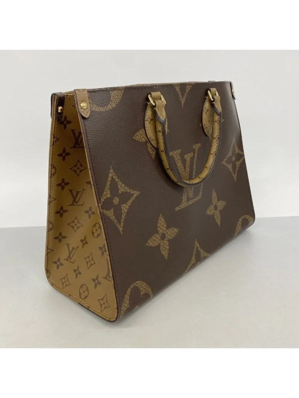 Louis Vuitton Tote Monogram Giant Reverse On The Go MM Brown 2-Way